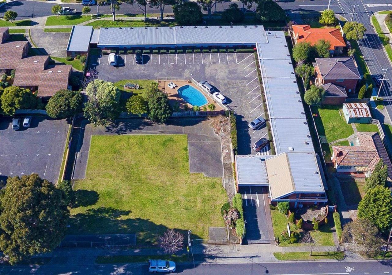 Burwood East Motel Экстерьер фото